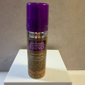💜3/$15 COVERGIRL Simply Ageless Essence with Purple and Gold